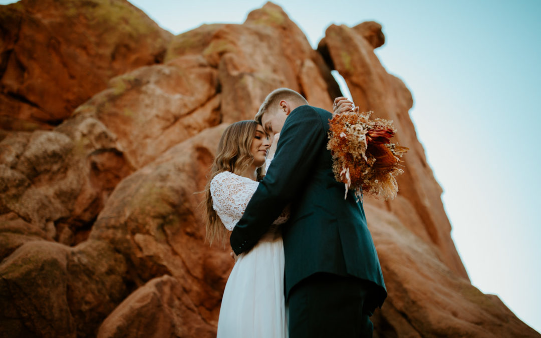 How to Get Married at Garden of the Gods in Colorado Springs