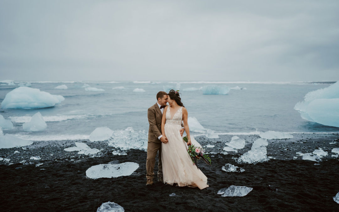 Leah and Darin’s Dreamy Diamond Beach Elopement in Iceland